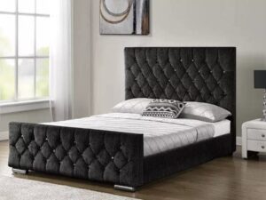 Comfortable Florida Black bed